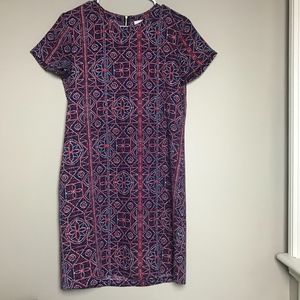 Adrienne Vittadini  Sz 2 Geometric Shift Dress